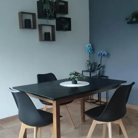 Turbon Guest house 2*