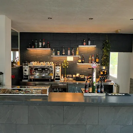 Turbon Guest house