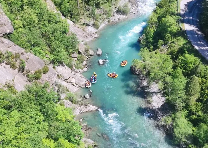ゲストハウス Turbon カンポ