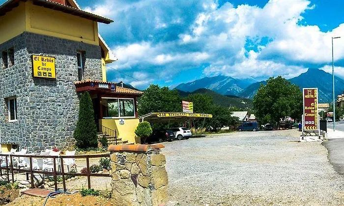 Turbon Pensión Campo (Huesca)