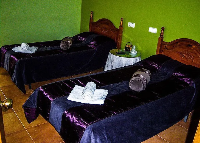 Turbon Pensión Campo (Huesca)